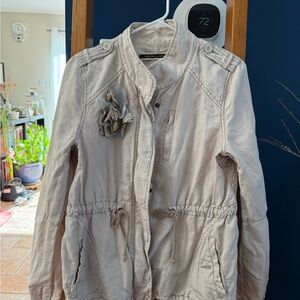 Women's Beige Utility Jacket with Floral Accent Sz 12 medium